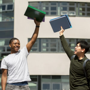 Best Way to Get a Student Loan in 2026 (Fast Approval + Low Interest)
