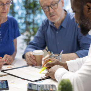 Planning for retirement today is not the same as it once was. In the past, a pension often meant financial security. Now, people need to build, manage, and maintain their own wealth for many years. That is why choosing the best financial advisor for retirement planning and the right financial investment advisor for retirement is more important than ever.