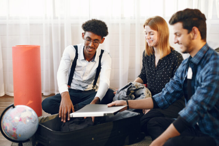 Best Student Loan for International Students and How to Apply