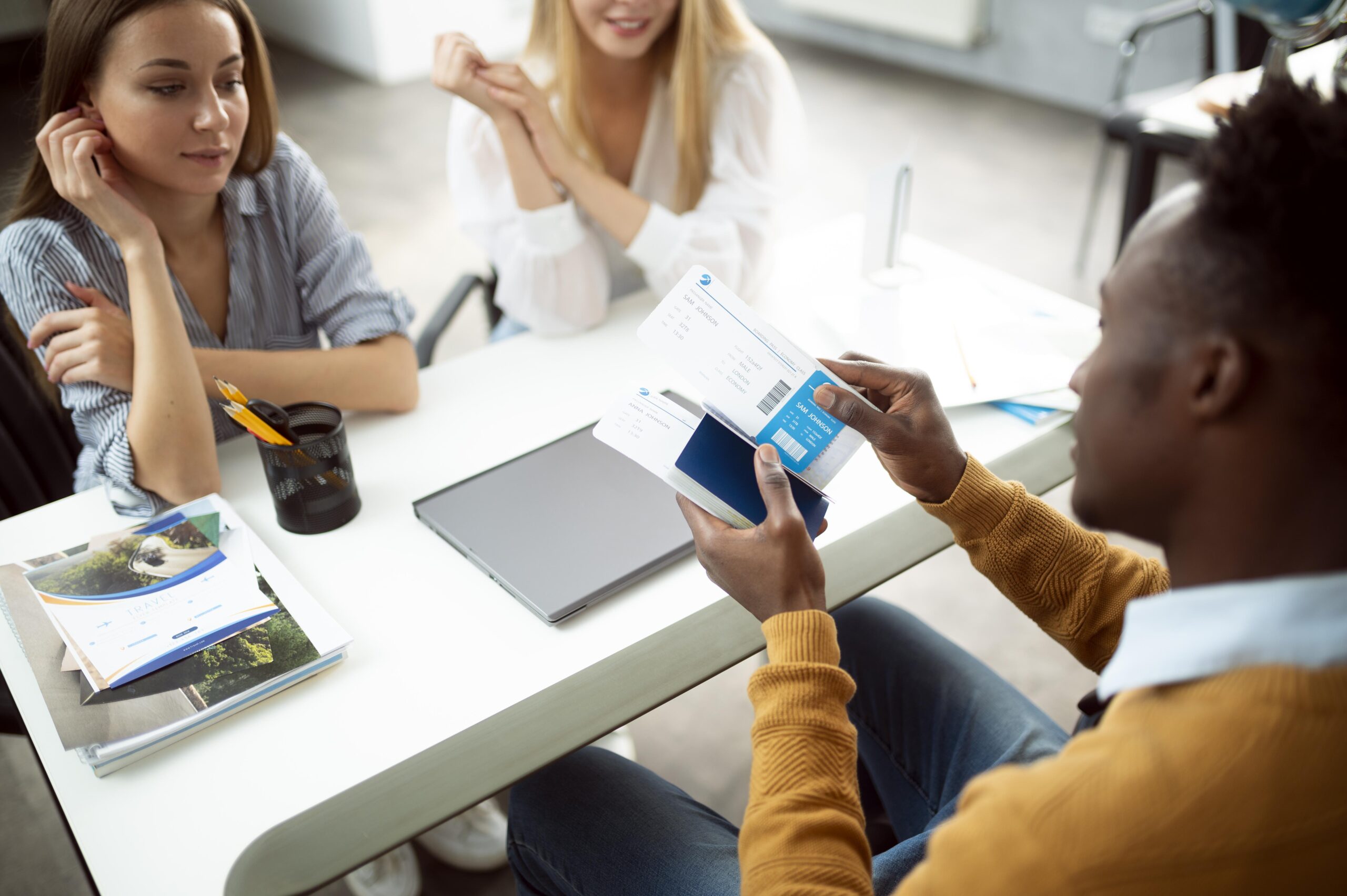 How to Apply for a Student Credit Card and Get Approved